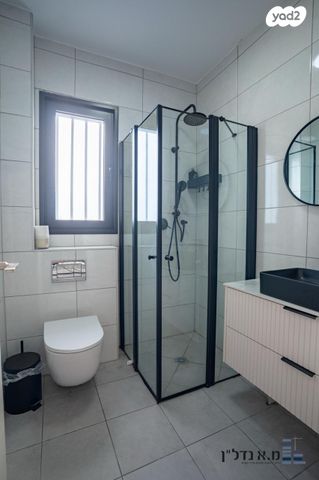 דירת גן, דרור, חורשת נח, אופקים