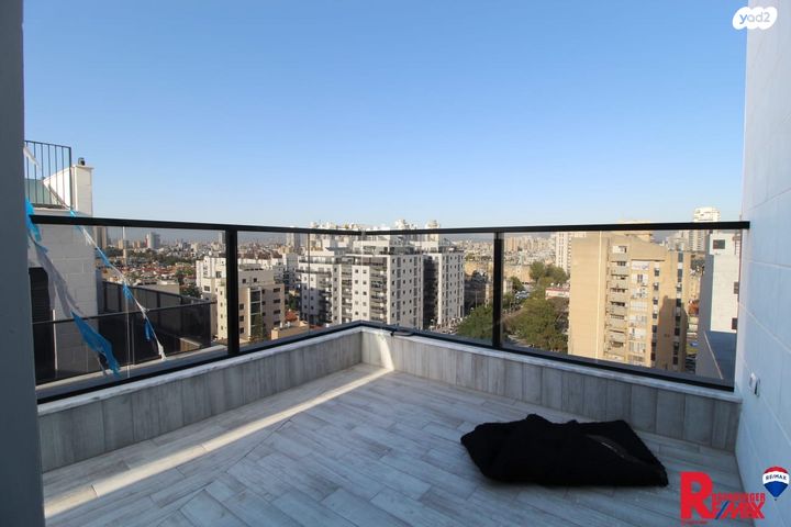 דופלקס, אפעל 6, שיכון ותיקים, חולון