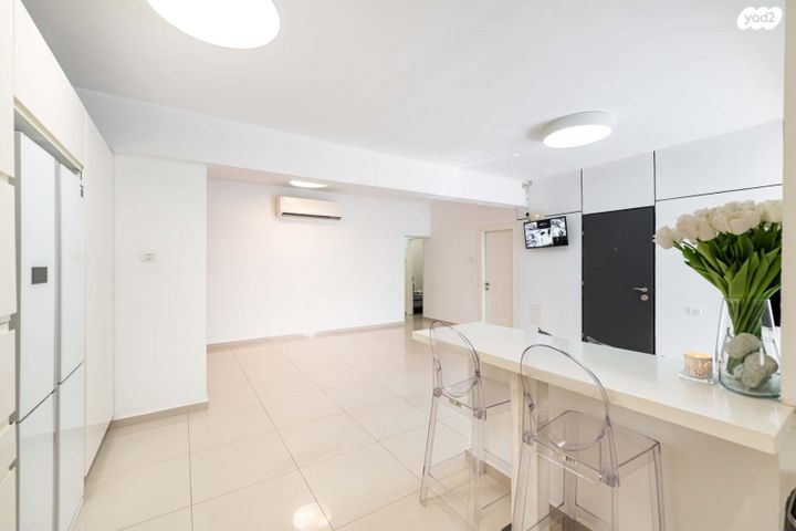 דירת גן, נרקיס 2, נווה זית, לוד