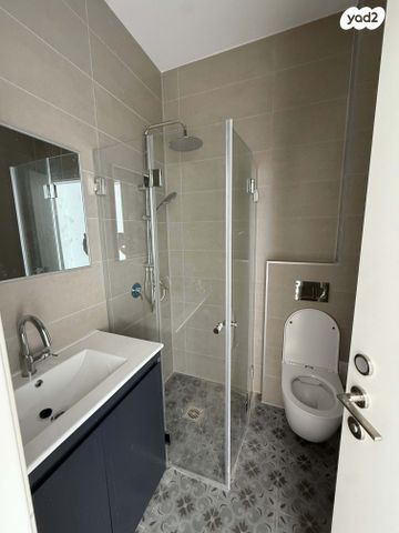 דירה, שדרות ירושלים, תל אביב יפו