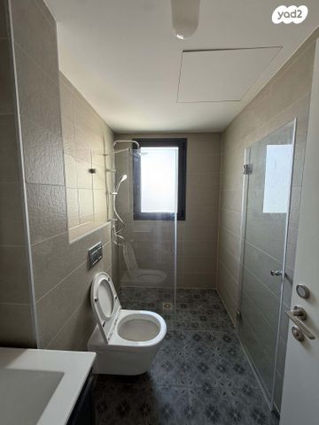 דירה, שדרות ירושלים, תל אביב יפו