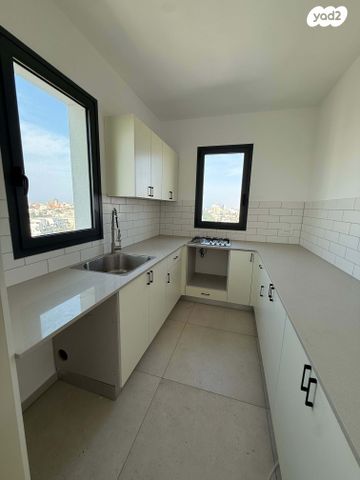 דירה, שדרות ירושלים 129, תל אביב יפו