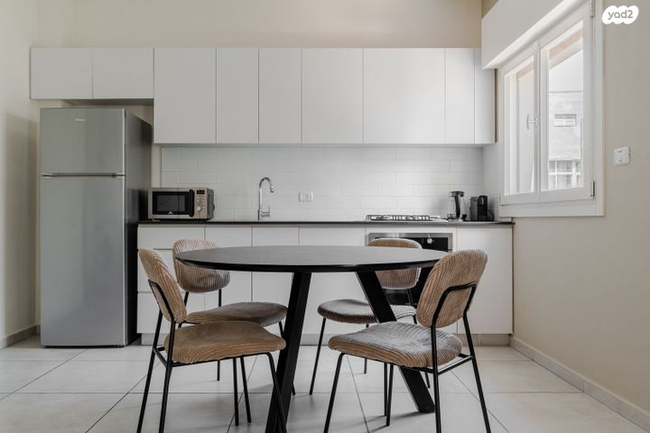 דירה, רמב"ם 24, תל אביב יפו