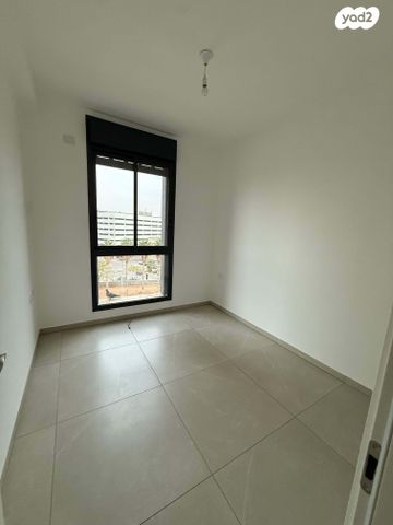 דירה, הצנחנים 23, נווה שרת, תל אביב יפו