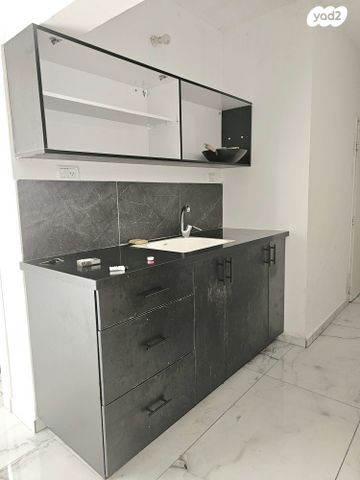 דירה, יהודה הלוי, קרית ים ג', קרית ים