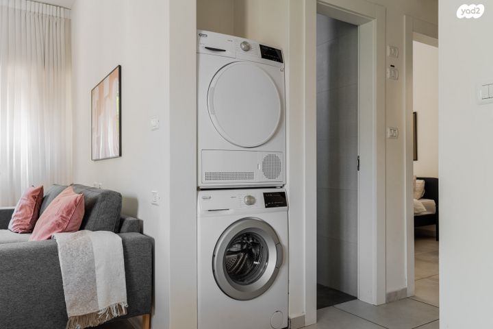 דירה, רמב"ם 24, תל אביב יפו