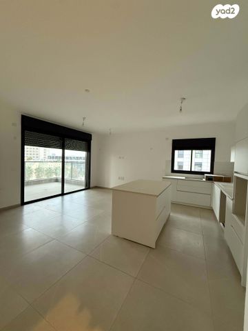 דירה, הצנחנים 23, נווה שרת, תל אביב יפו