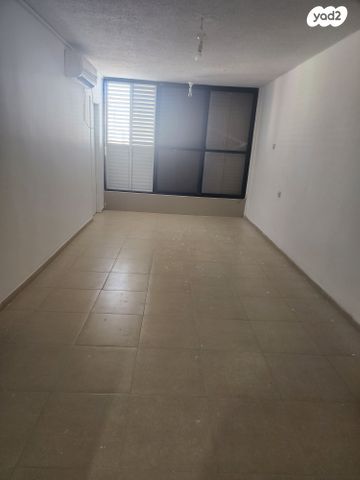 דירה, אלי כהן 28, רמת הנשיא, בת ים