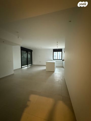 דירה, הצנחנים 23, נווה שרת, תל אביב יפו