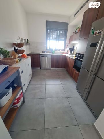 דירה, שתולים, עזרא, הארגזים, תל אביב יפו