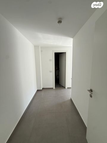 דירה, שדרות ירושלים, תל אביב יפו