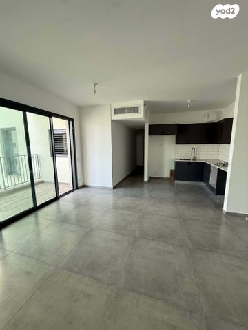 שדרות ירושלים 