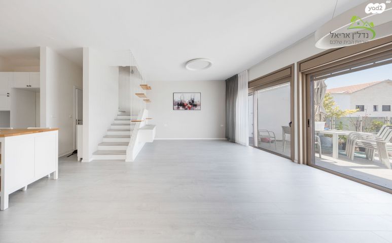 נווה שאנן 15