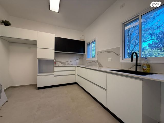 טשרניחובסקי 