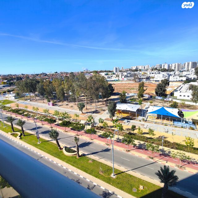 דירה, הכלניות, שדרות