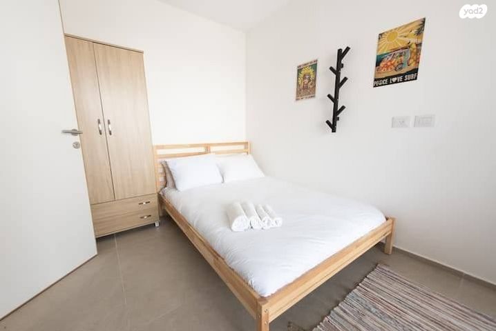 דירה, עין דור, שער פלמר, תחנת רכבת השמונה, חיפה