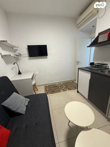 יחידת דיור, ח-501, חולון