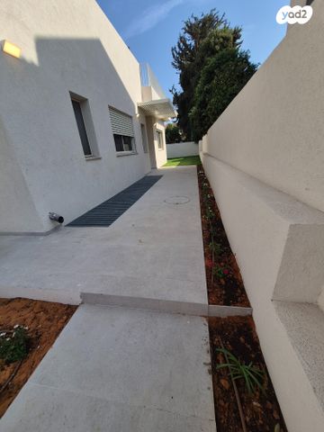 בית פרטי/ קוטג', עמק יזרעאל, קדימה צורן