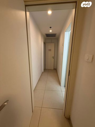 יחידת דיור, ח-501, חולון