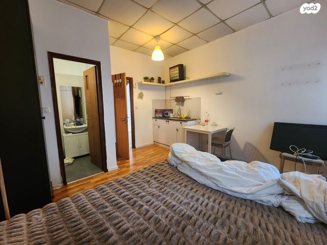 סטודיו/ לופט, הכובשים, כרם התימנים, תל אביב יפו