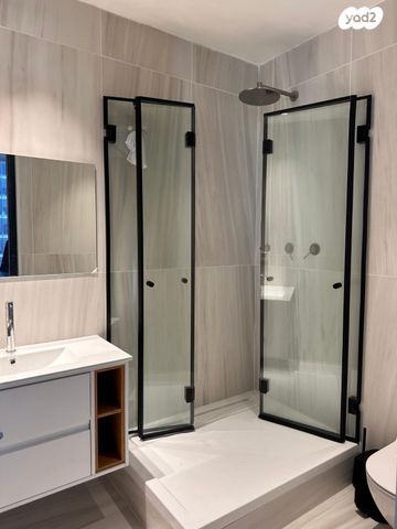 משרדים, פתח תקווה