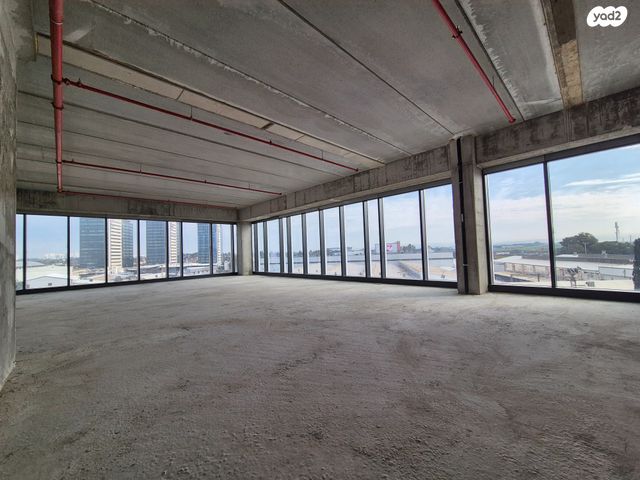 משרדים, הוד השרון