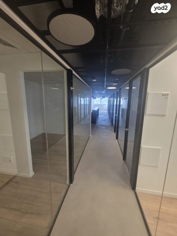 קרית איתנים