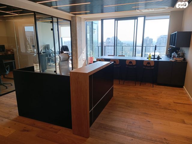 משרדים, סוקולוב 46, מתחם 1200, הוד השרון