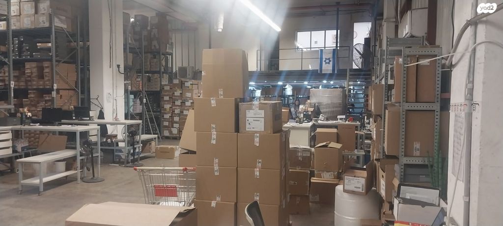 מחסנים, תל אביב יפו