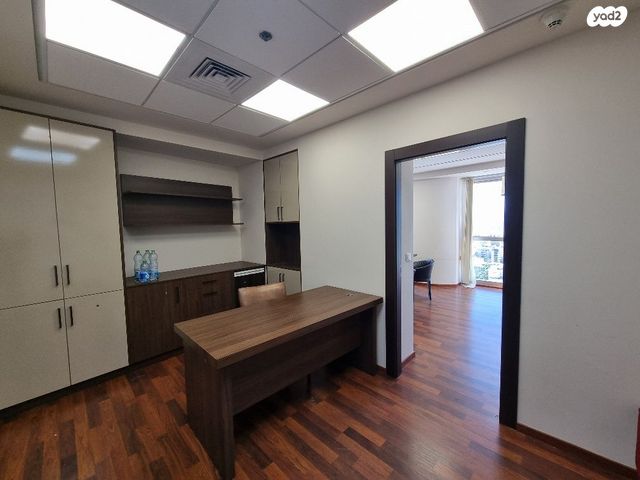 משרדים, תל אביב יפו