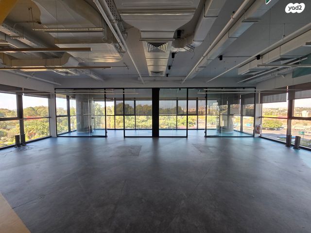 משרדים, דרך ששת הימים, בני ברק