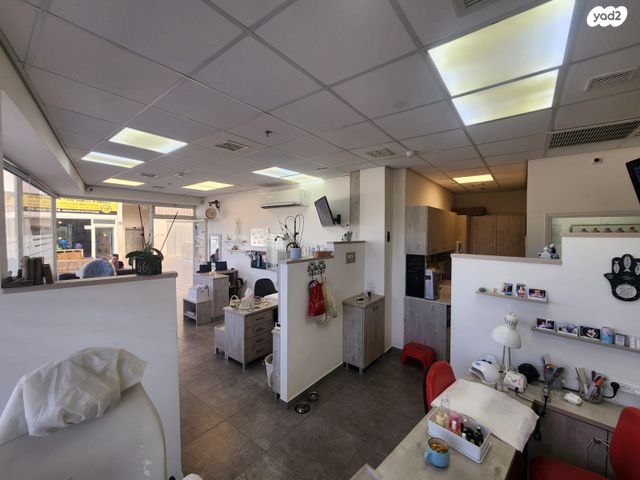 חנויות/ שטח מסחרי, דרך לב השרון 41, צורן, קדימה צורן