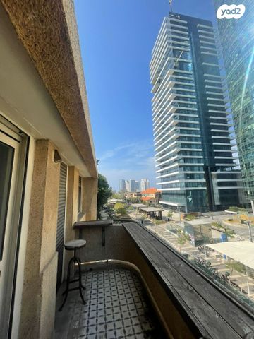 משרדים, שדרות רוטשילד 8, לב תל אביב, לב העיר צפון, תל אביב יפו