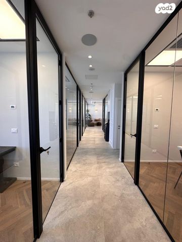 משרדים, פתח תקווה