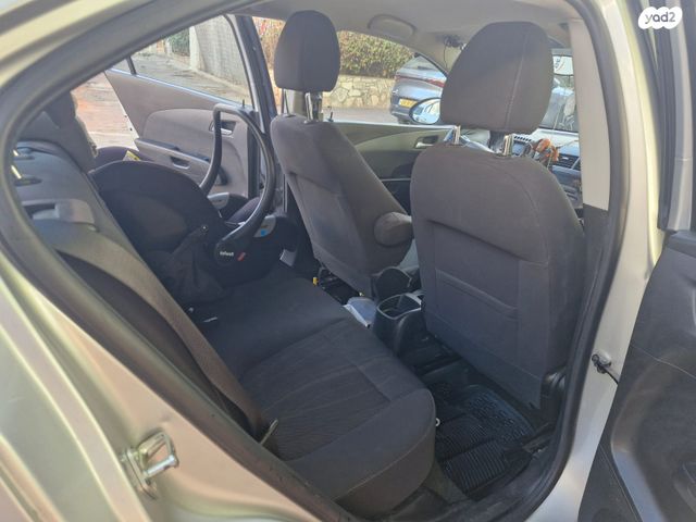 מודעת רכב שברולט סוניק