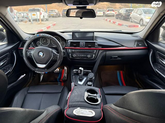 מודעת רכב ב מ וו סדרה 3