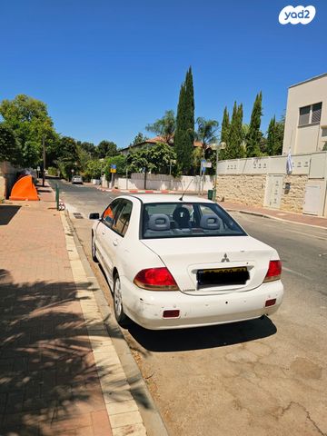 מיצובישי לנסר
