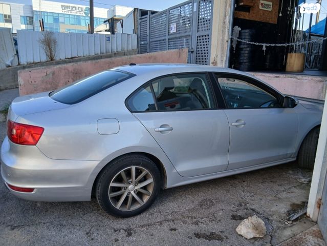 פולקסווגן ג'טה