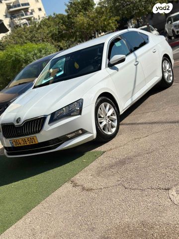 מודעת רכב סקודה סופרב