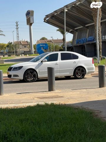 סקודה אוקטביה 