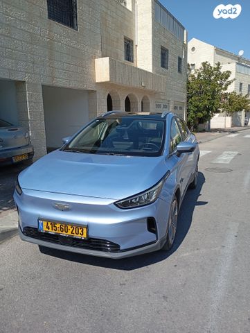 מודעת רכב ג׳ילי Geometry C