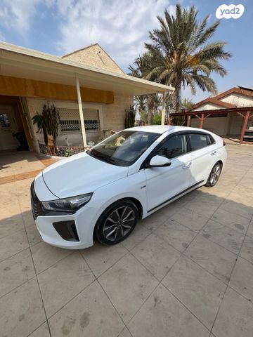 יונדאי איוניק