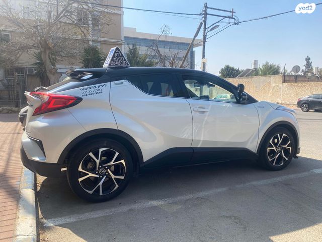 טויוטה C-HR