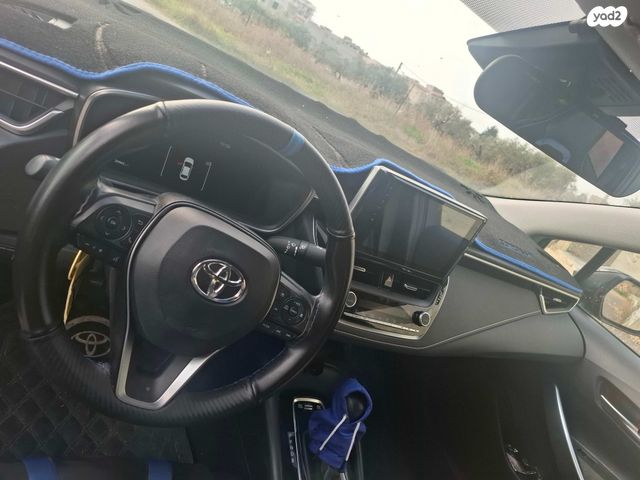 טויוטה קורולה