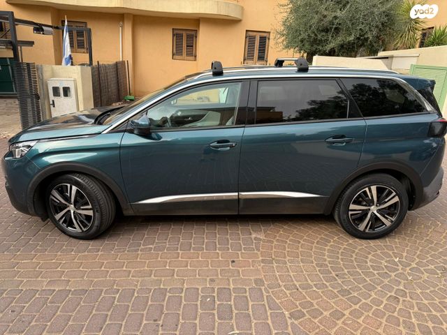 מודעת רכב פיג'ו 5008