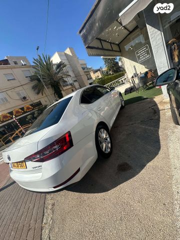 סקודה סופרב