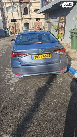 מודעת רכב טויוטה קורולה