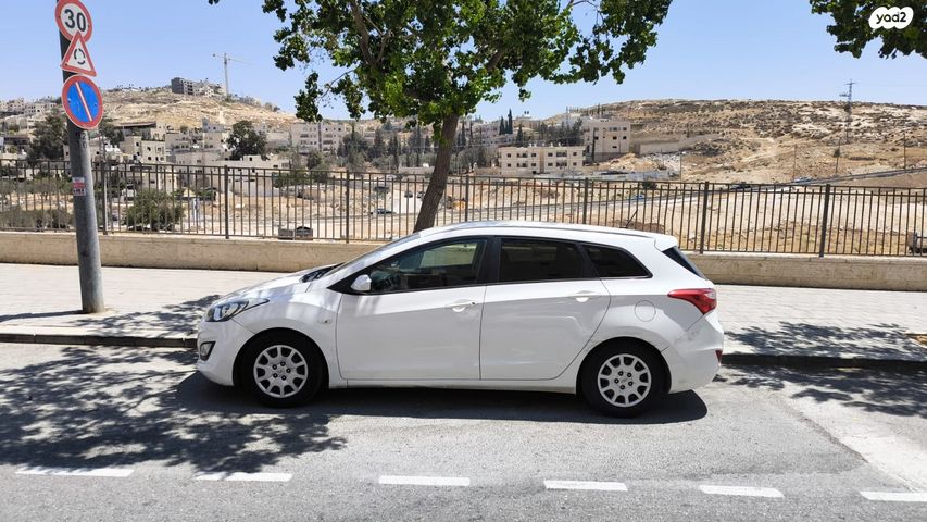 יונדאי i30