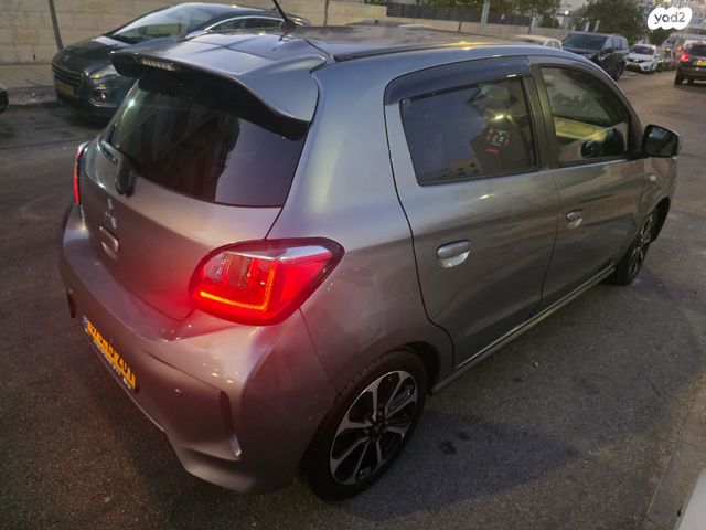 מיצובישי ספייס סטאר