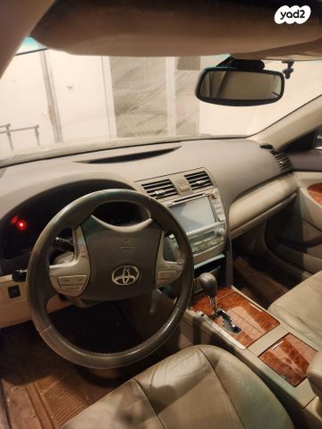 מודעת רכב טויוטה קאמרי